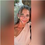 Laureata in Giurisprudenza e Master in Giurista d'Impresa - studi di Liceo Classico